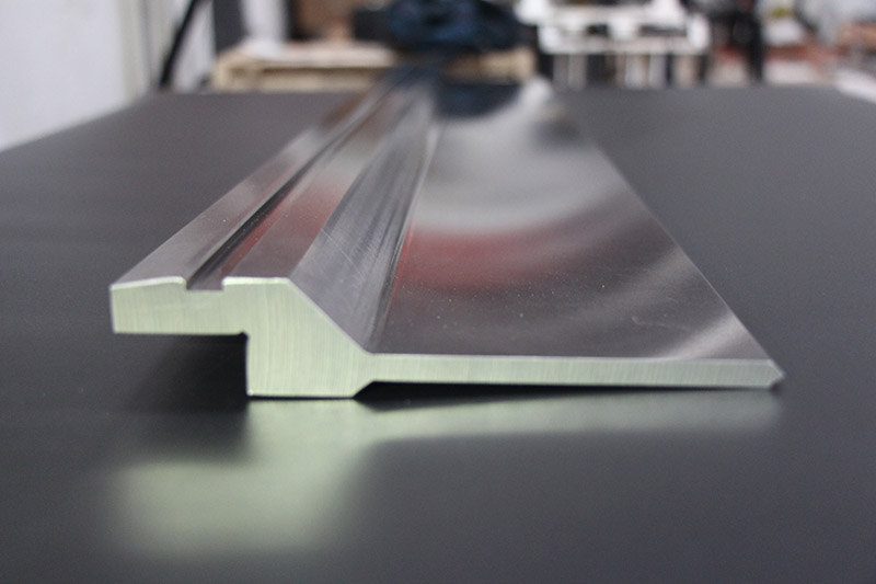 折彎機(jī)尖刀模