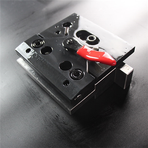 折彎機(jī)模具夾板